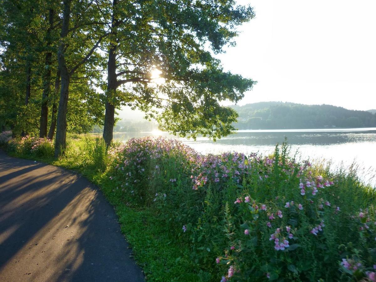 Апартаменти Riviera Lipno 415 Ліпно-над-Влтавою Екстер'єр фото